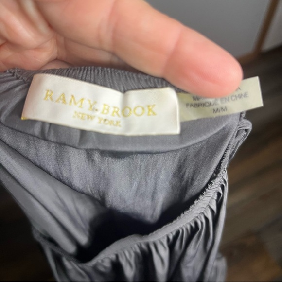 Ramy Brook Lauren Smocked Cold Shoulder Blouse Women Medium Gray Casual Career - Picture 10 of 10